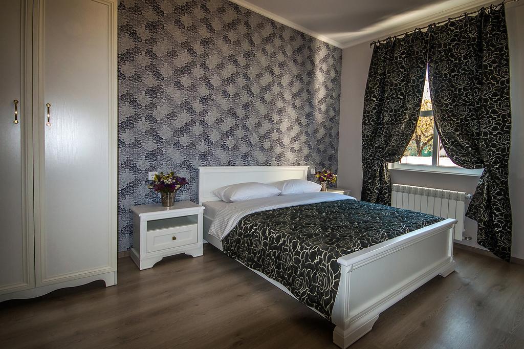 Mini Hotel Ryleev Charkiw Zimmer foto